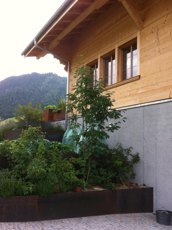 Chalet Park Apartment mit Sauna Hamam Diemtigen Zimmer foto